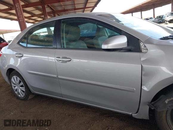 2015 Toyota Corolla L z VIN 5YFBURHE1FP313168, wystawiony jako IAAI lot #42371167 z przebiegiem 121 114 mil mil oraz . Historia ofert i sprzedaży dostępna na DreamBid. Obrazek 13.