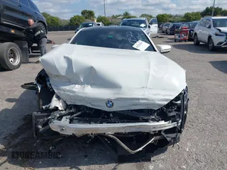 2022 BMW M8 Competition z VIN WBSAE0C02NCH10522, wystawiony jako IAAI lot #41321013 z przebiegiem 44 389 mil mil oraz . Historia ofert i sprzedaży dostępna na DreamBid. Obrazek 11.