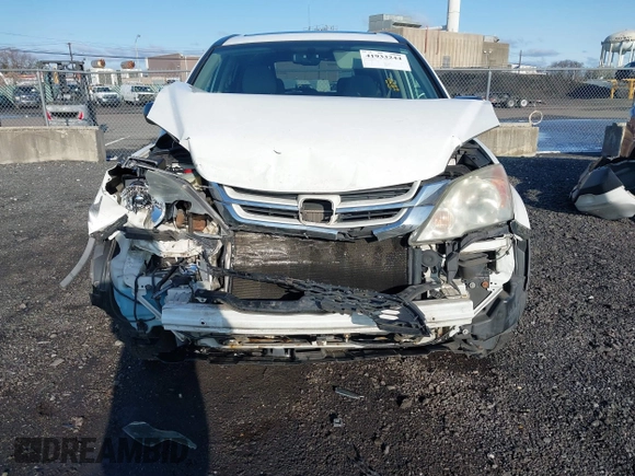 2011 Honda CR-V EX with VIN 3CZRE4H58BG700504, listed as a IAAI auction lot 41933244 with 158,211 mi miles and . Bid and sale history available at carsss.com. Image 6.