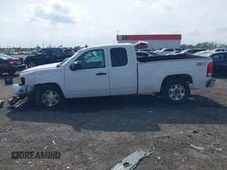 2013 GMC Sierra 1500 SLE with VIN 1GTR2VE79DZ375780, listed as a IAAI auction lot 42073836 with 255,558 mi miles and . Bid and sale history available at DreamBid. Image 15.