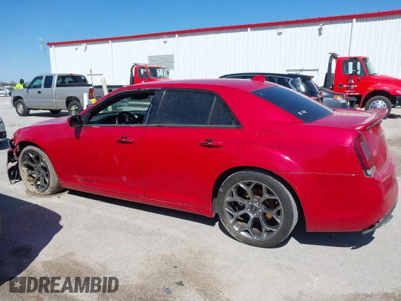 2015 Chrysler 300 S with VIN 2C3CCABG6FH922544, listed as a IAAI auction lot 41852133 with 167,239 mi miles and . Bid and sale history available at DreamBid. Image 15.