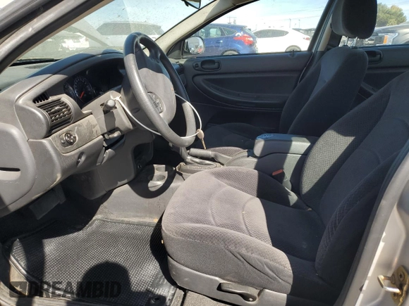 2004 Chrysler Sebring Touring with VIN 1C3EL56R04N354937, listed as a Copart auction lot 73608284 with 133,614 mi miles and Salvage title. Bid and sale history available at DreamBid. Image 7.