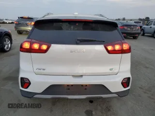 2022 Kia Niro LX with VIN KNDCB3LC6N5503153, listed as a Copart auction lot 84023874 with 71,601 mi miles and Salvage Title. Bid and sale history available at carsss.com. Image 6.
