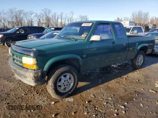 1995 Dodge Dakota z VIN 1B7GG23Y6SW902465, wystawiony jako Copart lot #44148865 z przebiegiem 174 126 mil mil oraz Czysty tytuł • Clean title. Historia ofert i sprzedaży dostępna na DreamBid. Obrazek 1.