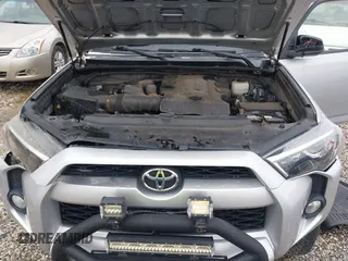 2014 Toyota 4Runner Limited with VIN JTEBU5JR8E5156817, listed as a IAAI auction lot 40787985 with Not Provided miles and . Bid and sale history available at DreamBid. Image 10.