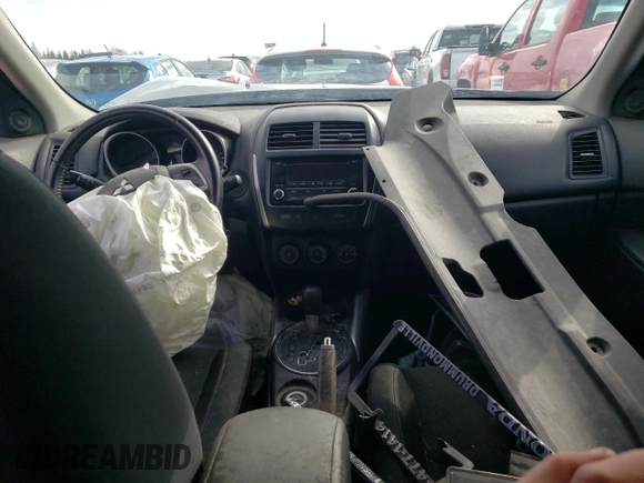 2014 Mitsubishi Outlander Sport SE with VIN 4A4AJ3AU8EE604306, listed as a Copart auction lot 53302015 with Not provided miles and Salvage title. Bid and sale history available at DreamBid. Image 8.
