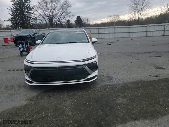 2024 Hyundai Sonata Hybrid Limited with VIN KMHL54JJ6RA100975, listed as a Copart auction lot 47627895 with 7,495 mi miles and Salvage Title. Bid and sale history available at carsss.com. Image 11.