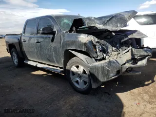 2007 Chevrolet Silverado 1500 LTZ with VIN 3GCEK13M77G548071, listed as a Copart auction lot 47145505 with 151,400 mi miles and Salvage Title. Bid and sale history available at carsss.com. Image 4.