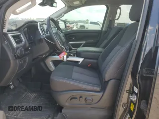 2021 Nissan Titan SV z VIN 1N6AA1EF6MN512596, wystawiony jako Copart lot #56140285 z przebiegiem 49 145 mil mil oraz Szkoda całkowita • Salvage title. Historia ofert i sprzedaży dostępna na DreamBid. Obrazek 7.