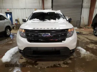 2014 Ford Explorer Sport with VIN 1FM5K8GT0EGC33904, listed as a Copart auction lot 45291215 with 155,005 mi miles and Clean title. Bid and sale history available at DreamBid. Image 5.