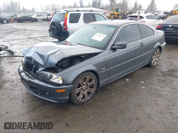 2003 BMW 3 Series 325Ci with VIN WBABN33443PG62055, listed as a IAAI auction lot 41940245 with 1 mi miles. Bid and sale history available at carsss.com. Image 17.