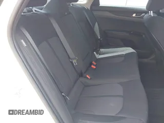 2023 Kia K5 LXS z VIN 5XXG14J2XPG210651, wystawiony jako IAAI lot #42243437 z przebiegiem 37 367 mil mil oraz . Historia ofert i sprzedaży dostępna na DreamBid. Obrazek 8.