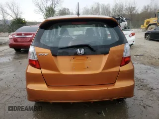 2010 Honda Fit Sport с VIN JHMGE8H6XAS008103, выставлен на аукционе Copart как лот 80005364 с пробегом 162 210 миль миль и На запчасти • Non repairable. История ставок и продаж доступна на DreamBid. Изображение 6.