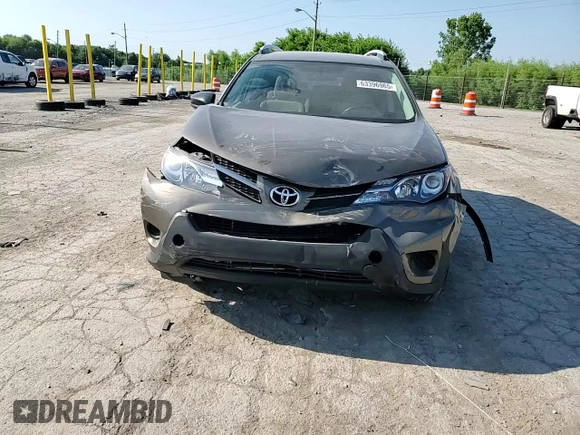 2013 Toyota RAV4 LE z VIN 2T3ZFREV7DW051639, wystawiony jako Copart lot #63396965 z przebiegiem 41 481 mil mil oraz Szkoda całkowita • Salvage title. Historia ofert i sprzedaży dostępna na DreamBid. Obrazek 14.