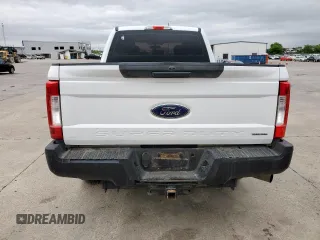 2019 Ford F-250 XL with VIN 1FT7X2A60KEC61451, listed as a Copart auction lot 51458805 with 193,809 mi miles and Salvage title. Bid and sale history available at DreamBid. Image 6.