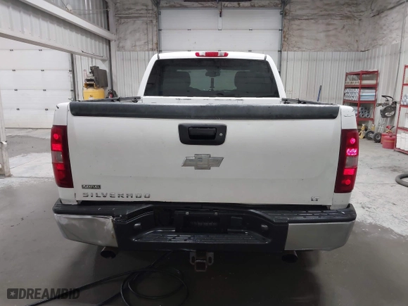 2009 Chevrolet Silverado 1500 LT with VIN 1GCEK290X9Z273261, listed as a IAAI auction lot 41904308 with 128,274 mi miles. Bid and sale history available at carsss.com. Image 16.