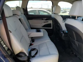 2024 Kia Telluride EX with VIN 5XYP34GC3RG561846, listed as a Copart auction lot 42808235 with 1,334 mi miles and Salvage Title. Bid and sale history available at DreamBid. Image 11.