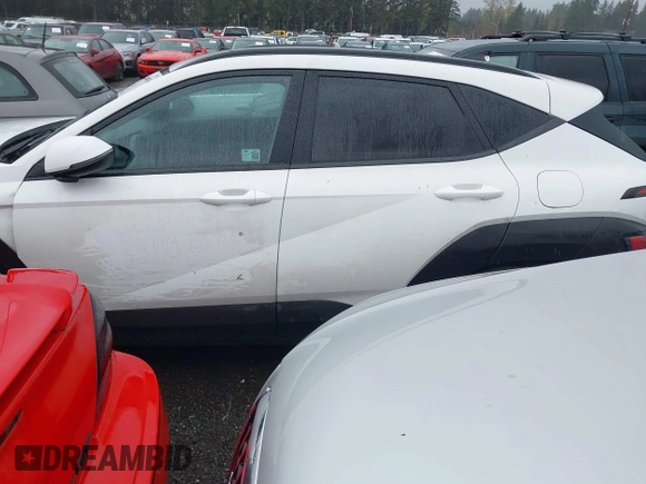 2024 Hyundai Kona SEL with VIN KM8HCCAB1RU051939, listed as a IAAI auction lot 41880076 with 24,513 mi miles. Bid and sale history available at carsss.com. Image 15.