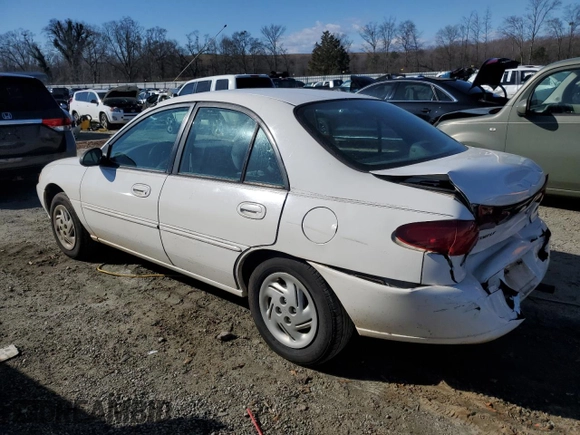 1997 Ford Escort LX with VIN 1FALP13P6VW332381, listed as a Copart auction lot 87394424 with 95,512 mi miles and Salvage Title. Bid and sale history available at carsss.com. Image 2.