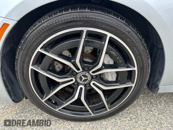 2021 Mercedes-Benz E 350 with VIN W1KZF8DB4MA920140, listed as a Copart auction lot 56758045 with 90,330 mi miles and Clean Title. Bid and sale history available at DreamBid. Image 12.