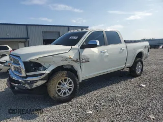 2018 Ram 2500 Laramie z VIN 3C6UR5FL2JG302769, wystawiony jako Copart lot #64861345 z przebiegiem 71 584 mil mil oraz Szkoda całkowita • Salvage title. Historia ofert i sprzedaży dostępna na DreamBid. Obrazek 1.