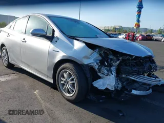 2017 Toyota Prius Two с VIN JTDKBRFU5H3024807, выставлен на аукционе IAAI как лот 42272972 с пробегом 16 559 миль миль и . История ставок и продаж доступна на DreamBid. Изображение 1.