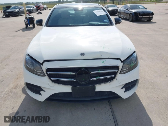 2019 Mercedes-Benz E 300 with VIN WDDZF4JBXKA504054, listed as a IAAI auction lot 42030792 with 81,080 mi miles and . Bid and sale history available at DreamBid. Image 6.