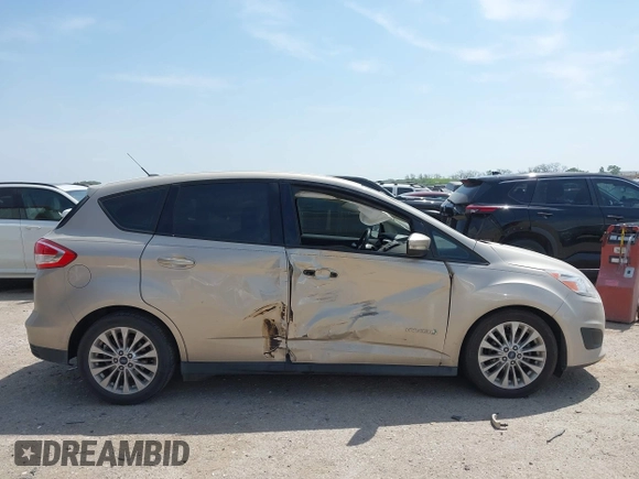 2018 Ford C-Max SE with VIN 1FADP5AU8JL102227, listed as a IAAI auction lot 42062394 with 122,943 mi miles. Bid and sale history available at carsss.com. Image 13.