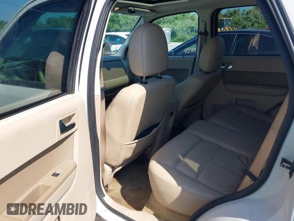 2011 Ford Escape Limited с VIN 1FMCU0E77BKB44834, выставлен на аукционе IAAI как лот 42662693 с пробегом 221 778 миль миль и . История ставок и продаж доступна на DreamBid. Изображение 8.
