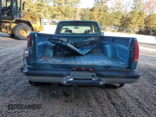 1997 Chevrolet Silverado 3500 z VIN 1GCHC39R8VF045821, wystawiony jako Copart lot #78698034 z przebiegiem 127 490 mil mil oraz Szkoda całkowita • Salvage title. Historia ofert i sprzedaży dostępna na DreamBid. Obrazek 6.