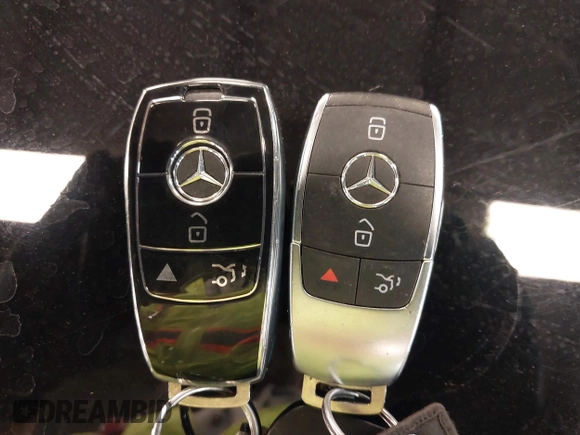 2019 Mercedes-Benz C 300 с VIN WDDWK8EB7KF779240, выставлен на аукционе IAAI как лот 42093433 с пробегом 74 967 миль миль и . История ставок и продаж доступна на DreamBid. Изображение 11.