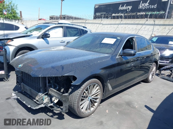 2019 BMW 5 Series 530e with VIN WBAJA9C53KB388858, listed as a IAAI auction lot 42195058 with 138,259 mi miles and . Bid and sale history available at DreamBid. Image 2.