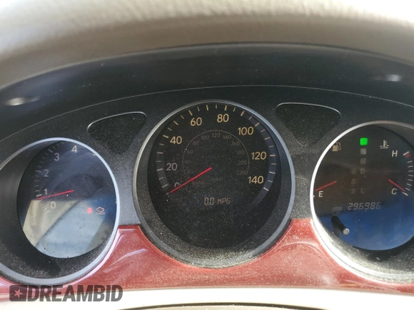 2002 Lexus ES 300 with VIN JTHBF30GX25018502, listed as a Copart auction lot 79828334 with 296,986 mi miles and Salvage Title. Bid and sale history available at DreamBid. Image 9.