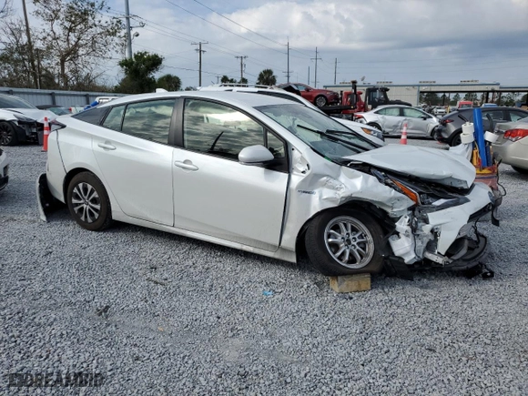 2022 Toyota Prius LE with VIN JTDL9MFU8N3032706, listed as a Copart auction lot 43924515 with 10,822 mi miles and Salvage Title. Bid and sale history available at carsss.com. Image 4.