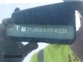 2023 Tesla Model 3 z VIN 5YJ3E1EA7PF413311, wystawiony jako IAAI lot #42442055 z przebiegiem 25 270 mil mil oraz . Historia ofert i sprzedaży dostępna na DreamBid. Obrazek 9.