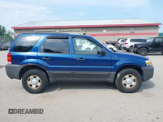 2007 Ford Escape XLS с VIN 1FMYU02ZX7KB43809, выставлен на аукционе IAAI как лот 42516346 с пробегом 137 985 миль миль и . История ставок и продаж доступна на DreamBid. Изображение 14.
