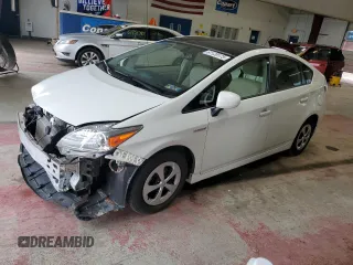 2015 Toyota Prius Four with VIN JTDKN3DU5F1889664, listed as a Copart auction lot 61120175 with 55,672 mi miles and Salvage title. Bid and sale history available at DreamBid. Image 1.
