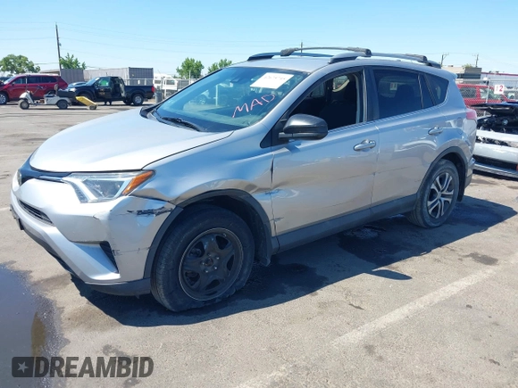 2017 Toyota RAV4 LE с VIN 2T3BFREV2HW551960, выставлен на аукционе IAAI как лот 42675745 с пробегом 75 198 миль миль и . История ставок и продаж доступна на DreamBid. Изображение 2.