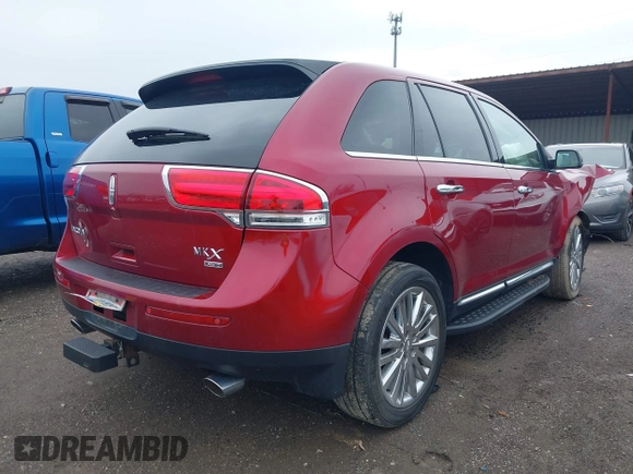 2014 Lincoln MKX with VIN 2LMDJ8JK1EBL02917, listed as a IAAI auction lot 41963678 with Not Provided miles. Bid and sale history available at carsss.com. Image 4.