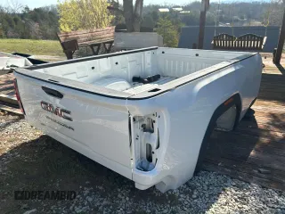 2024 GMC Sierra 1500 with VIN TN2025BED11, listed as a Copart auction lot 51763405 with Not Provided miles and Clean Title. Bid and sale history available at DreamBid. Image 4.