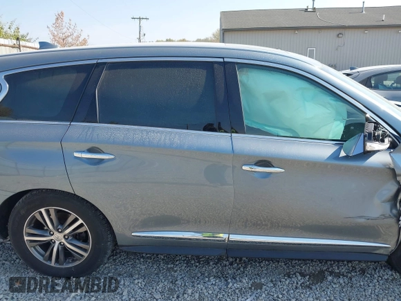 2019 Infiniti QX60 LUXE with VIN 5N1DL0MNXKC569949, listed as a IAAI auction lot 40704078 with 117,592 mi miles. Bid and sale history available at carsss.com. Image 13.