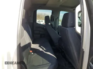 2019 Chevrolet Silverado 1500 Custom with VIN 1GCRYBEH9KZ222917, listed as a Copart auction lot 44369895 with 98,872 mi miles and Salvage Title. Bid and sale history available at DreamBid. Image 10.
