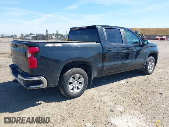 2020 Chevrolet Silverado 1500 LT with VIN 3GCUYDEDXLG356890, listed as a IAAI auction lot 42228239 with 140,889 mi miles and . Bid and sale history available at DreamBid. Image 4.