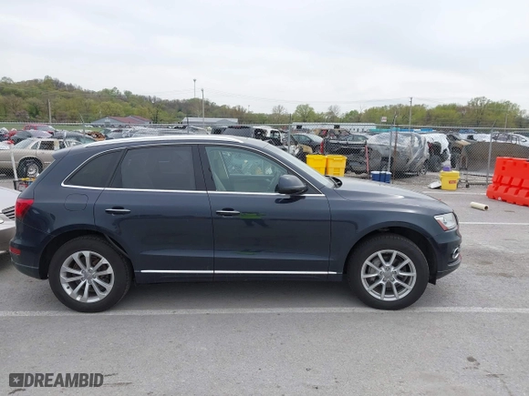 2015 Audi Q5 Premium Plus with VIN WA1LFAFP8FA099671, listed as a IAAI auction lot 42041178 with 169,242 mi miles. Bid and sale history available at carsss.com. Image 13.