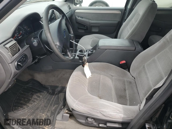 2004 Ford Explorer XLT z VIN 1FMZU73K14UB82819, wystawiony jako Copart lot #56733975 z przebiegiem 197 632 mil mil oraz Szkoda całkowita • Salvage title. Historia ofert i sprzedaży dostępna na DreamBid. Obrazek 7.
