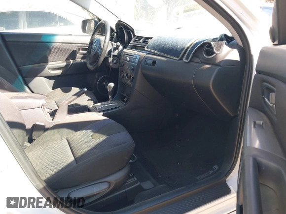 2008 Mazda Mazda3 s Sport with VIN JM1BK343981831351, listed as a IAAI auction lot 41284296 with 209,268 mi miles. Bid and sale history available at carsss.com. Image 5.