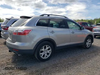 2011 Mazda CX-9 Touring z VIN JM3TB3CV3B0323789, wystawiony jako Copart lot #57762505 z przebiegiem 151 942 mil mil oraz Czysty tytuł • Clean title. Historia ofert i sprzedaży dostępna na DreamBid. Obrazek 3.