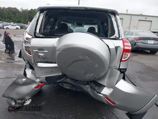 2011 Toyota RAV4 Limited with VIN 2T3DF4DV1BW106243, listed as a IAAI auction lot 42700627 with 147,289 mi miles and . Bid and sale history available at DreamBid. Image 6.