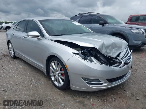 2016 Lincoln MKZ Hybrid with VIN 3LN6L2LU6GR605724, listed as a IAAI auction lot 41989432 with 154,035 mi miles. Bid and sale history available at carsss.com. Image 1.