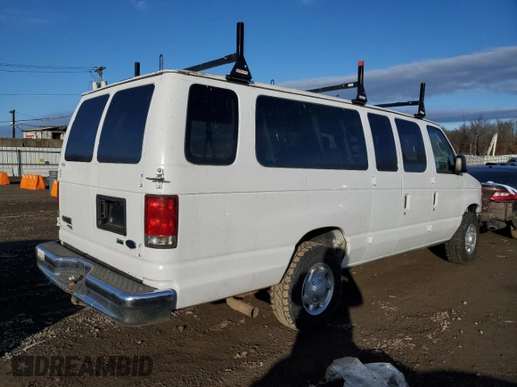 2014 Ford Econoline Passenger XL z VIN 1FBSS3BL3EDB20939, wystawiony jako Copart lot #43781415 z przebiegiem 143 741 mil mil oraz Tytuł czysty. Historia ofert i sprzedaży dostępna na DreamBid. Obrazek 3.